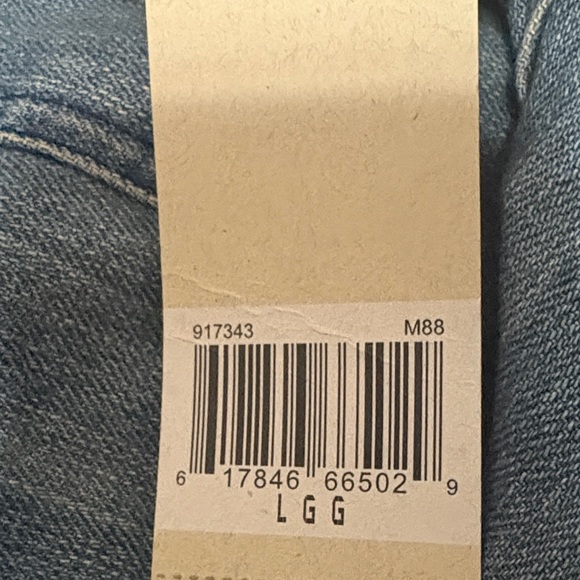 Levi's Denim Sherpa Lined Jacket - Picture 7 of 7